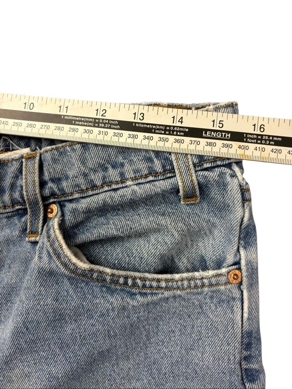 Vintage 90s Levi’s 550 Jeans 34x30 Orange Tab USA Light Wash Relaxed Distressed - Picture 7 of 16